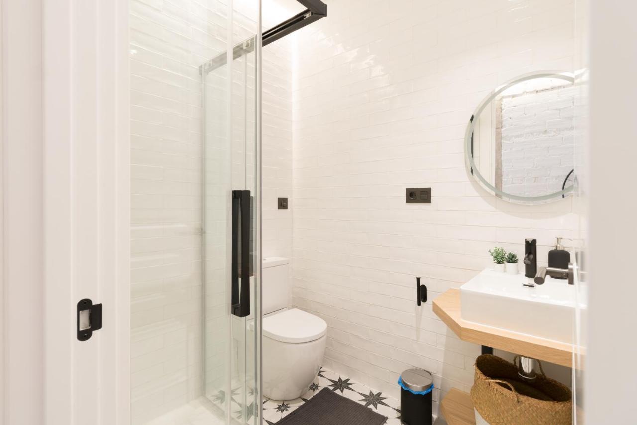 Amplio Y Moderno Apartamento Con Tarima Refrescante By Staynnapartments Bilbao Eksteriør billede