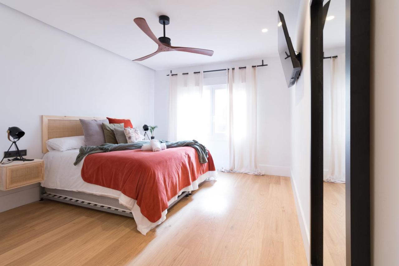 Amplio Y Moderno Apartamento Con Tarima Refrescante By Staynnapartments Bilbao Eksteriør billede
