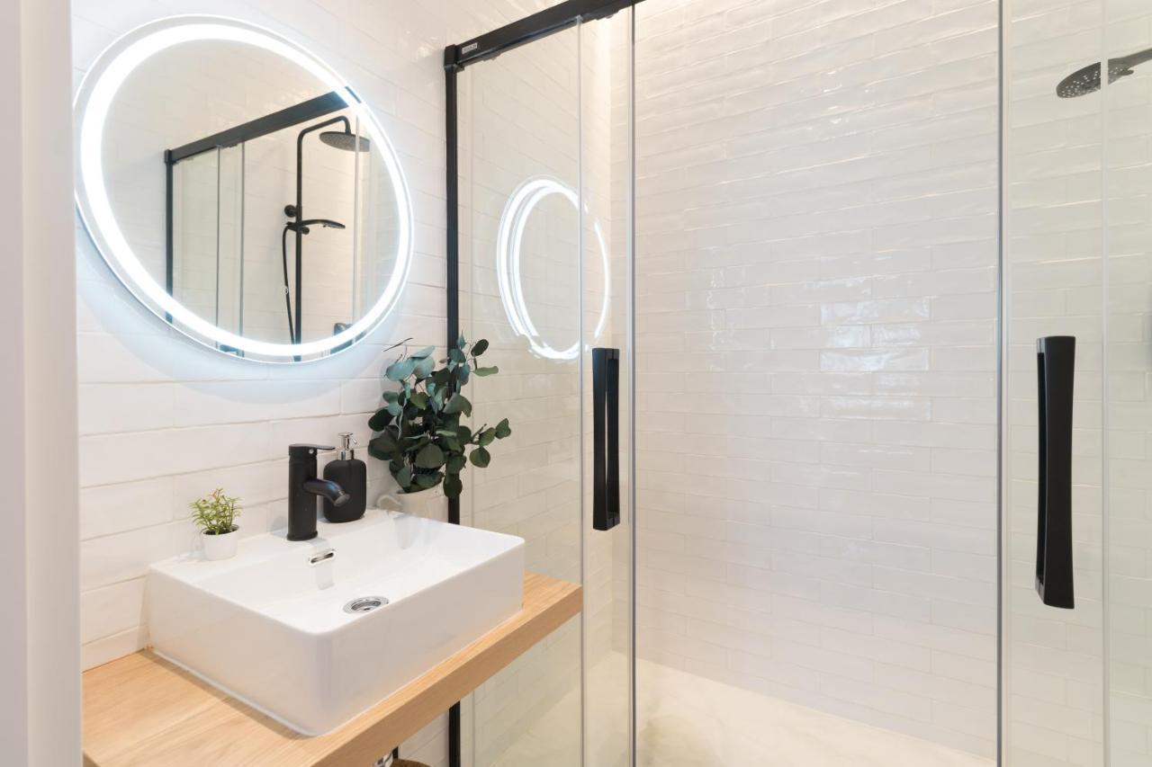 Amplio Y Moderno Apartamento Con Tarima Refrescante By Staynnapartments Bilbao Eksteriør billede